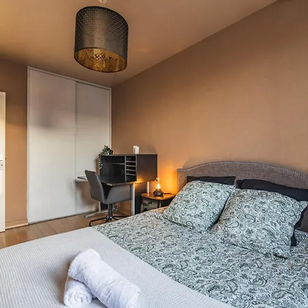 Lundy - Center - Free Park رانس