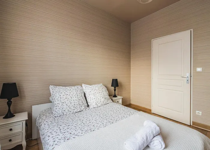 Lundy - Center - Free Park Reims